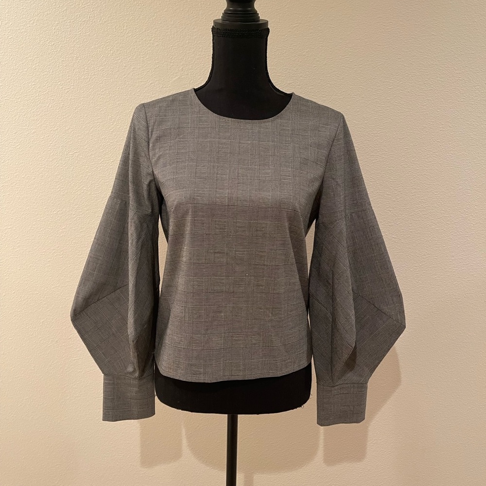 a.moss Women’s office blouse.